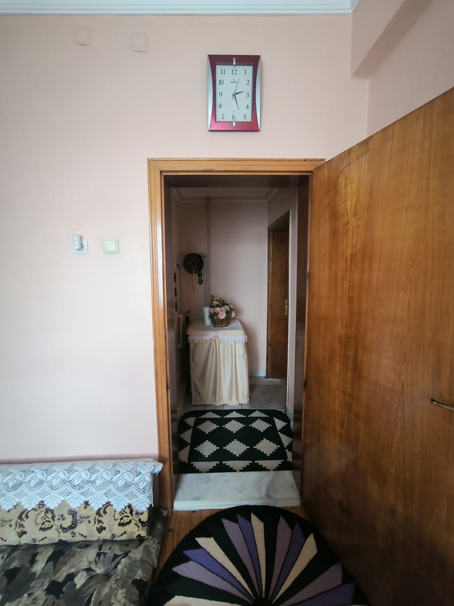 ŞEYH ŞAMİL MAHALLESİN DE SATILIK 3+1 BAKIM LI DAİRE